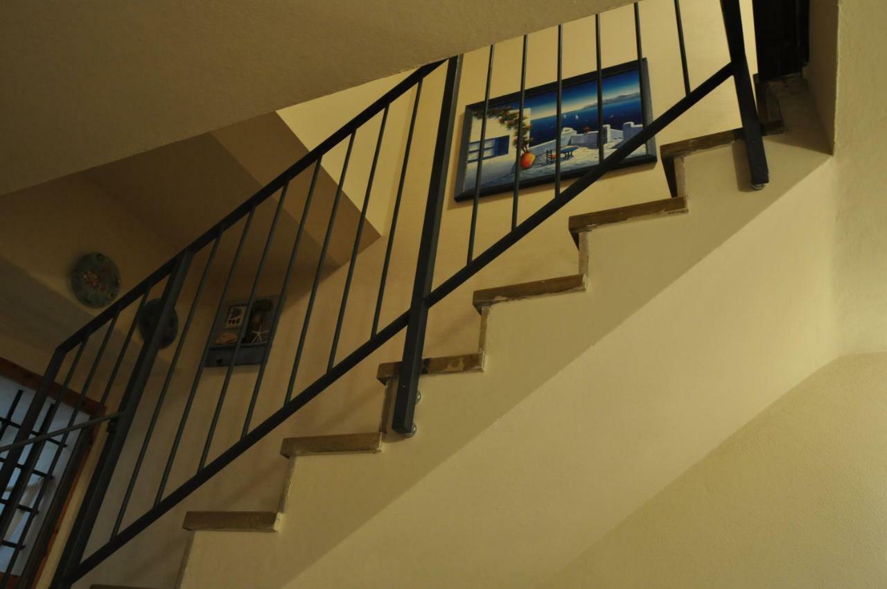 Le Finestre Sul Borgo Rooms Peschiera del Garda Exterior photo