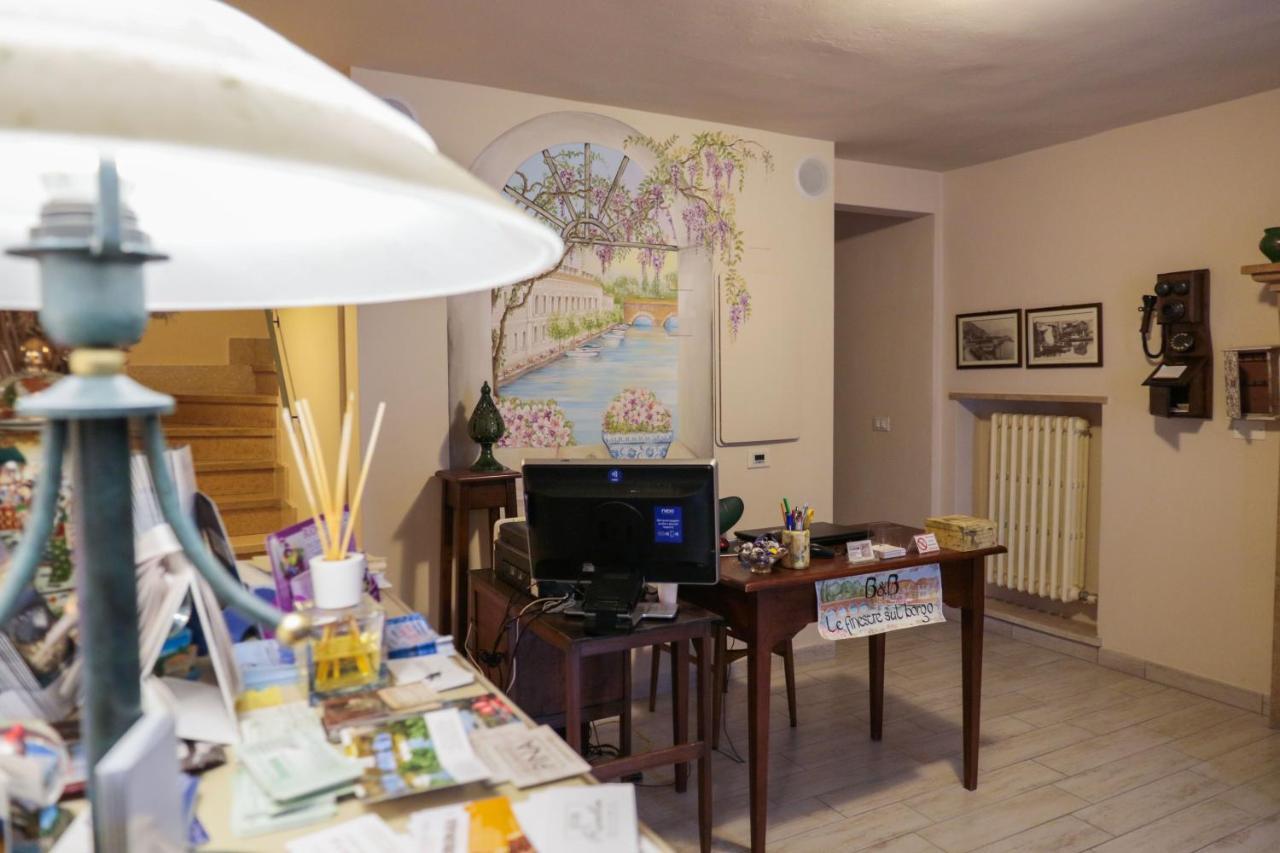 Le Finestre Sul Borgo Rooms Peschiera del Garda Exterior photo